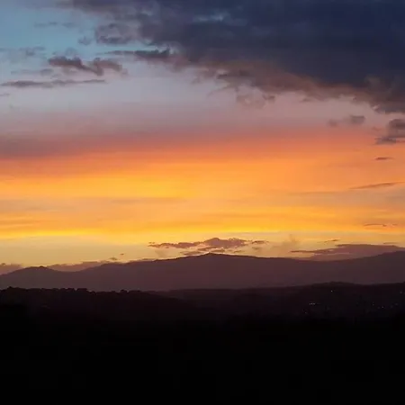 Superbe Appartement, Piscine, Vue Mer Et Montagnes *
