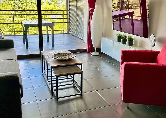 Superbe Appartement, Piscine, Vue Mer Et Montagnes * Antibes