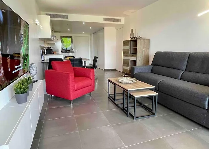 Superbe Appartement, Piscine, Vue Mer Et Montagnes