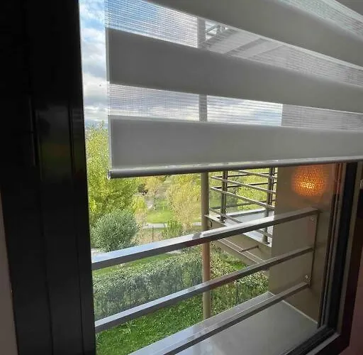 Superbe Appartement, Piscine, Vue Mer Et Montagnes