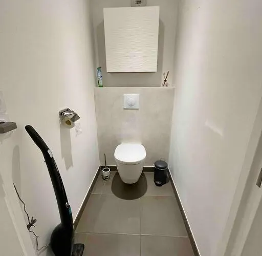 Superbe Appartement, Piscine, Vue Mer Et Montagnes Antibes