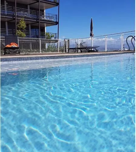 Appartement Superbe Appartement, Piscine, Vue Mer Et Montagnes