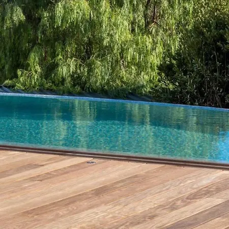 Superbe Appartement, Piscine, Vue Mer Et Montagnes Antibes