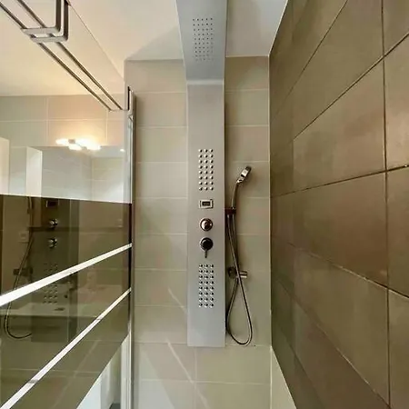 Апартаменты Superbe Appartement, Piscine, Vue Mer Et Montagnes Антиб