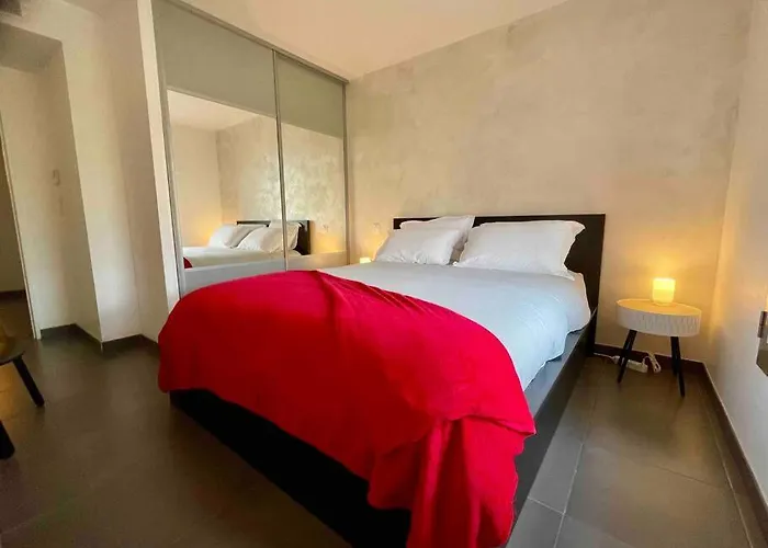 Daire Superbe Appartement, Piscine, Vue Mer Et Montagnes